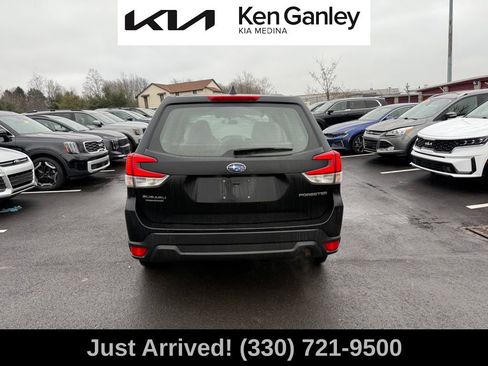 Used 2021 Subaru Forester image 6