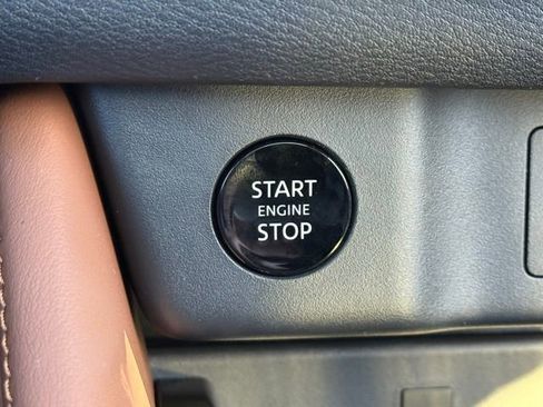 New 2026 Nissan Rogue Platinum w/ Platinum Premium Package image 33