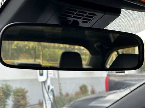 Certified 2024 Toyota Corolla SE image 25