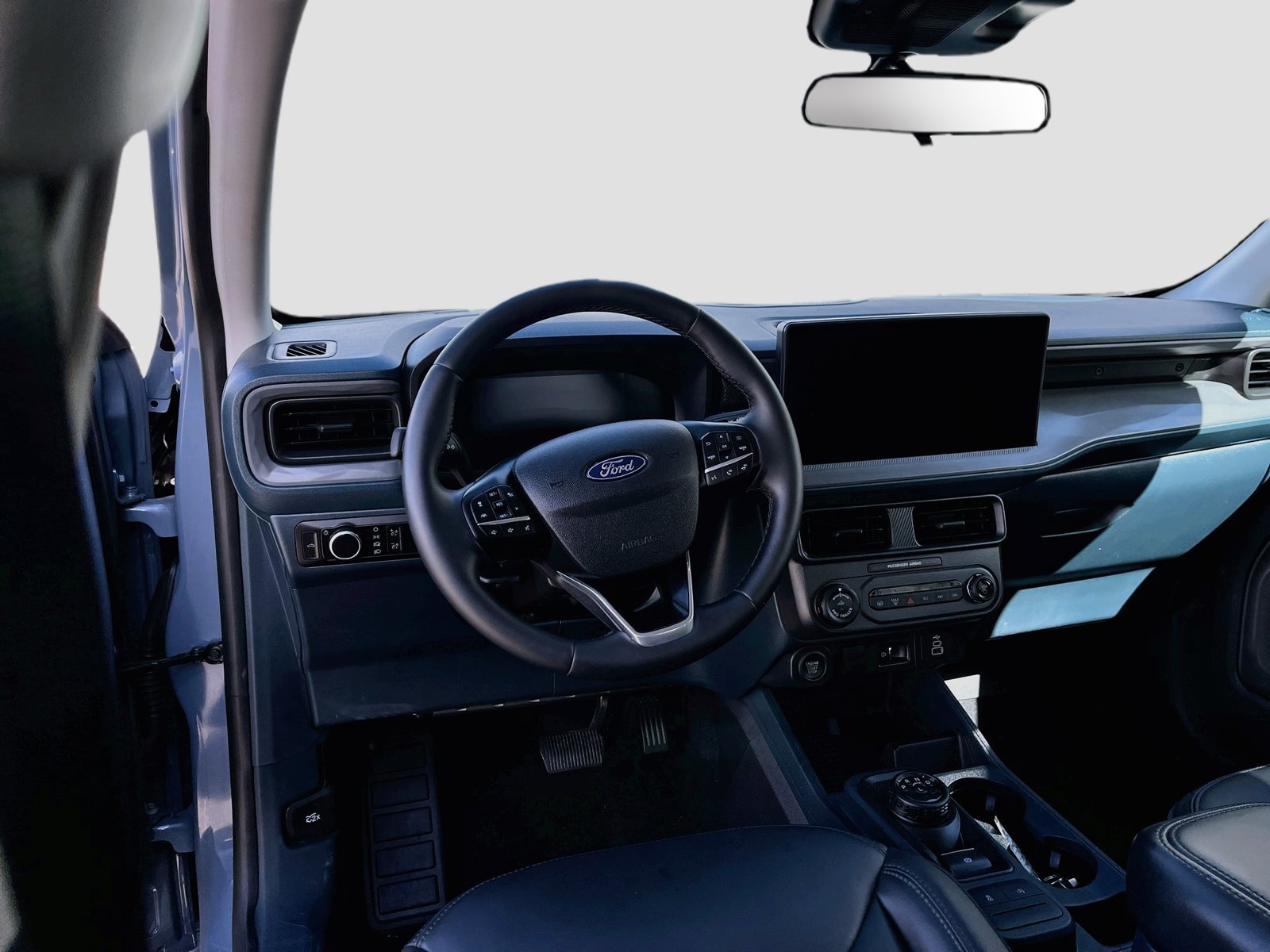 Used 2025 Ford Maverick Lariat w/ Black Appearance Package AWD/4WD image 23