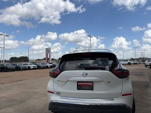 Used 2019 Nissan Murano SL image 3