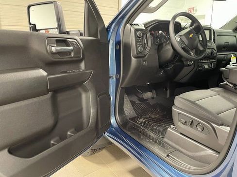 New 2026 Chevrolet Silverado 2500 Custom w/ Custom Value Package image 10