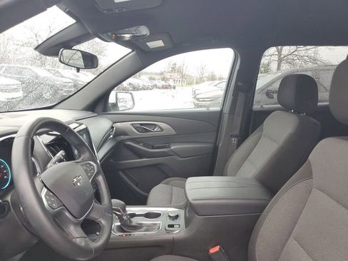 Certified 2023 Chevrolet Traverse LT image 17