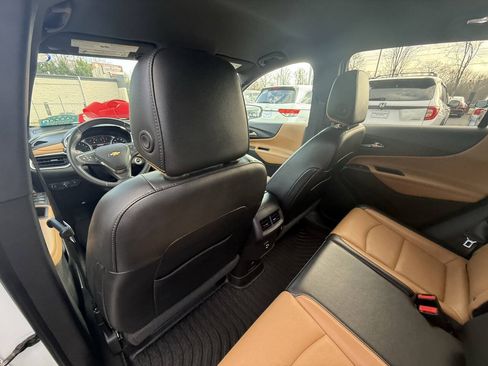 Used 2020 Chevrolet Equinox Premier AWD/4WD image 19
