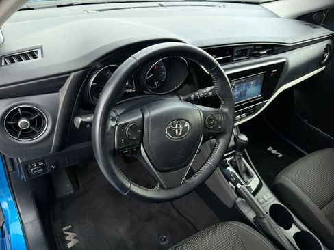 Used 2017 Toyota Corolla iM FWD image 10