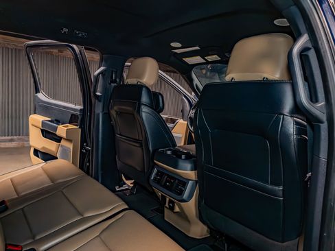 Used 2023 Ford F250 Lariat w/ Lariat Ultimate Package image 24