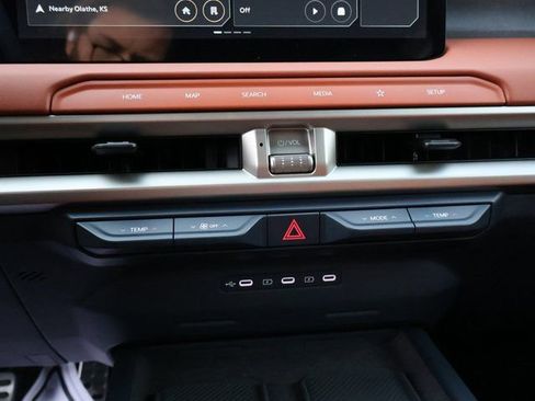 New 2027 Kia Telluride SX w/ Towing Package FWD image 27