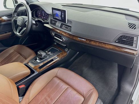 Used 2018 Audi Q5 2.0T Premium Plus w/ Premium Plus Package image 31