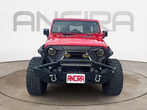 Used 2018 Jeep Wrangler Unlimited Sport image 5