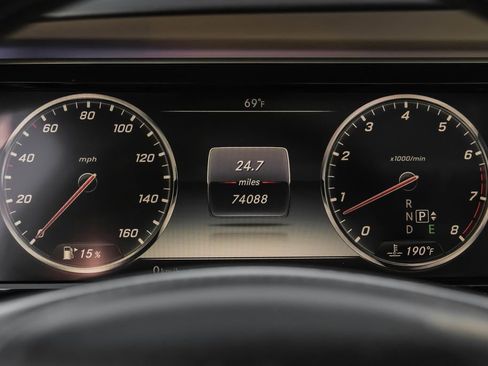 Used 2016 Mercedes-Benz S 550 Sedan image 17