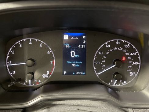Used 2024 Toyota Corolla LE FWD image 18
