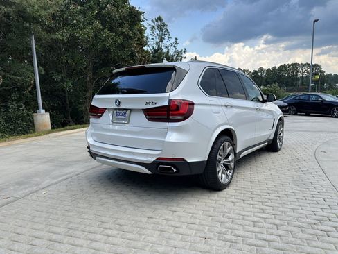 Used 2018 BMW X5 xDrive50i AWD/4WD image 17