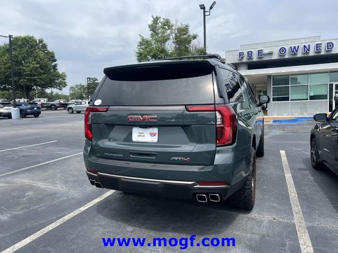 Used 2026 GMC Yukon XL AT4 Ultimate AWD/4WD image 3