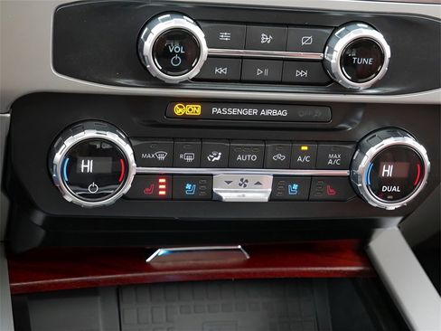 Used 2022 Ford F450 King Ranch w/ King Ranch Ultimate Package image 25