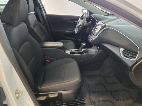 Used 2024 Chevrolet Malibu LT FWD image 6