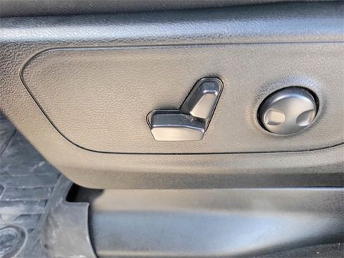 Used 2022 RAM 1500 Big Horn image 17