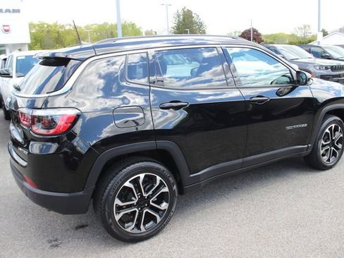 Used 2022 Jeep Compass Limited AWD/4WD image 28