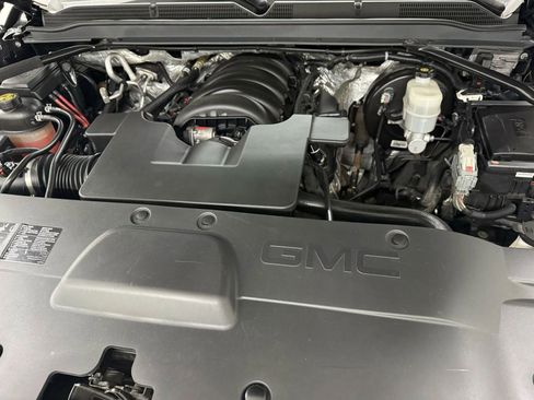 Used 2018 GMC Yukon Denali w/ Denali Ultimate Package image 46