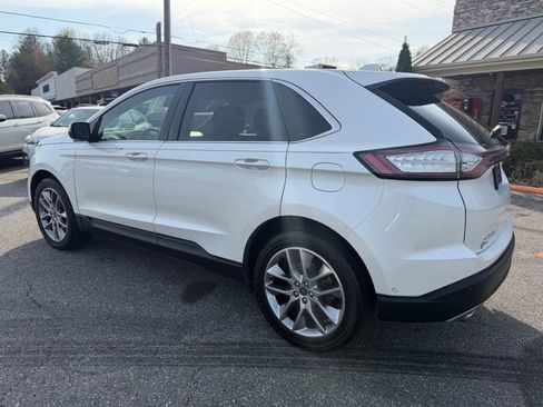 Used 2015 Ford Edge Titanium w/ Equipment Group 302A image 8