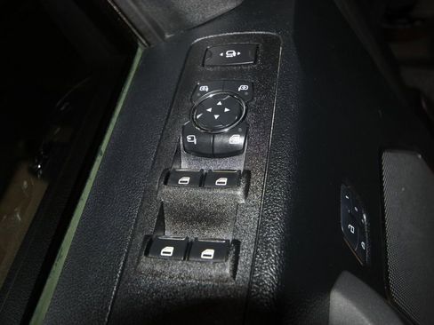 Used 2017 Ford F250 Platinum w/ Platinum Ultimate Package image 6