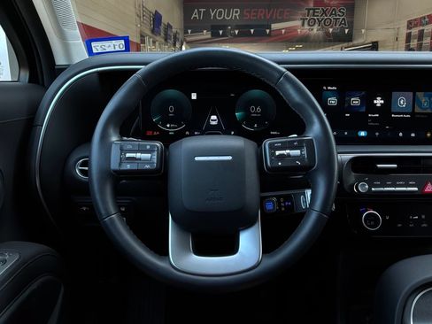 Used 2026 Hyundai Palisade SEL FWD image 43