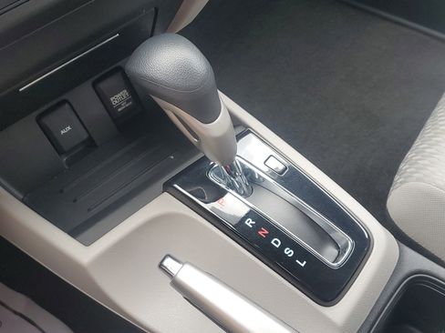 Used 2015 Honda Civic LX image 27