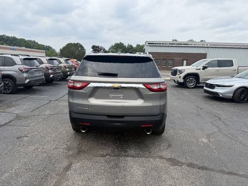 Used 2018 Chevrolet Traverse LT AWD/4WD image 6