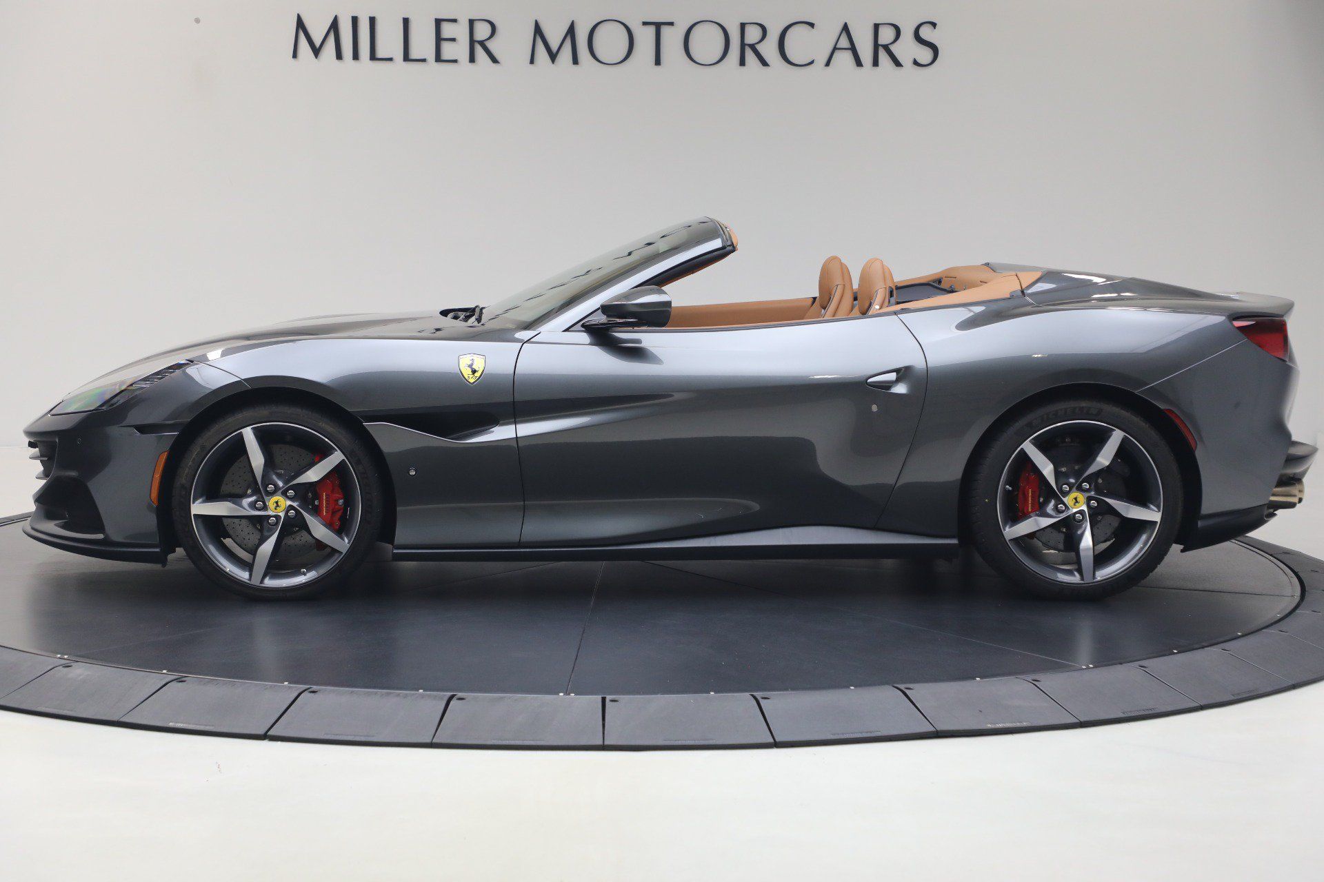 Certified 2022 Ferrari Portofino M RWD image 4