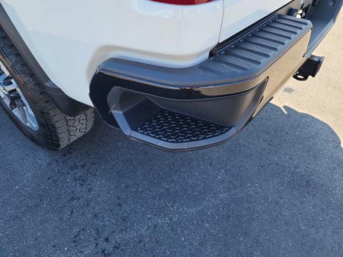 Used 2022 Chevrolet Silverado 2500 Custom w/ Custom Value Package image 30