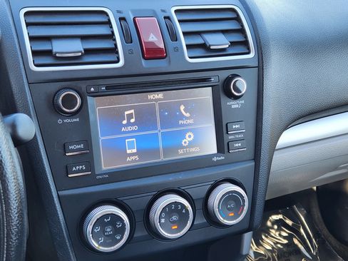 Used 2016 Subaru Forester 2.5i w/ Alloy Wheel Package image 15