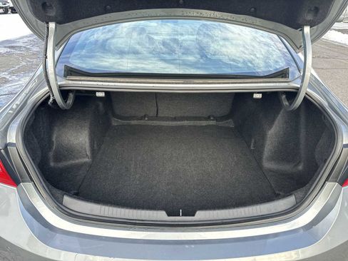 Used 2024 Chevrolet Malibu LT image 18