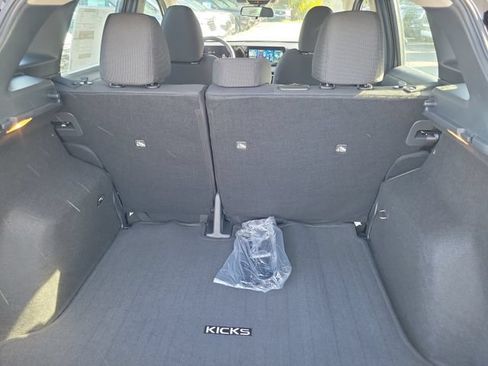 New 2026 Nissan Kicks S FWD image 8