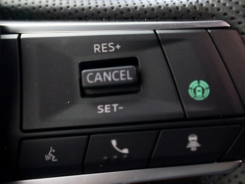Used 2025 Mitsubishi Outlander SEL FWD image 26