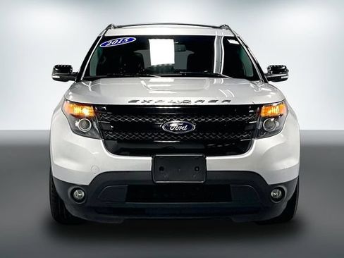 Used 2015 Ford Explorer Sport w/ Equipment Group 401A AWD/4WD image 2