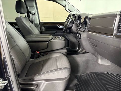 Used 2024 Chevrolet Silverado 1500 LT image 15