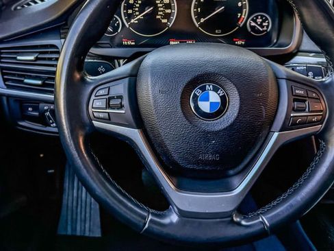 Used 2017 BMW X5 xDrive40e image 28