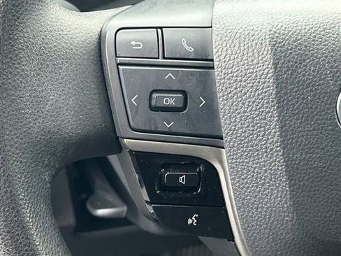 Used 2025 Toyota Camry LE image 14