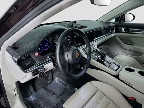 Certified 2023 Porsche Panamera 4S AWD/4WD image 4