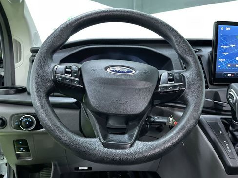 Used 2022 Ford Transit 250 Low Roof AWD image 20