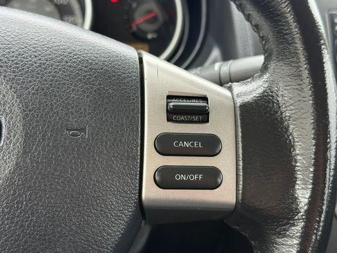 Used 2009 Nissan Versa Sedan w/ Convenience Pkg FWD image 27