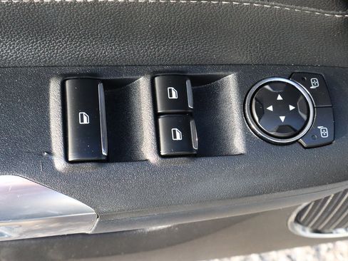 Used 2022 Ford Mustang Premium image 15