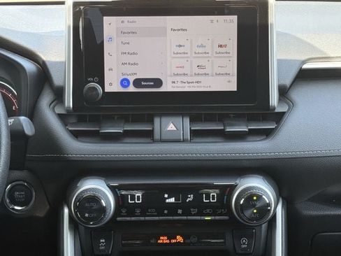 Used 2025 Toyota RAV4 XLE FWD image 17