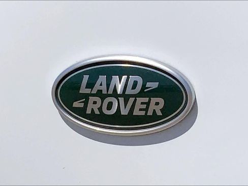 Used 2023 Land Rover Range Rover Velar R-Dynamic S image 10