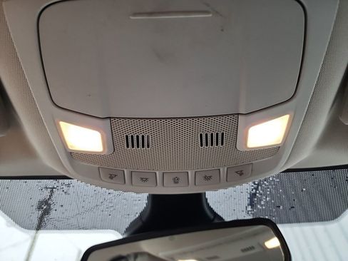 Used 2023 Ford Edge SEL image 35