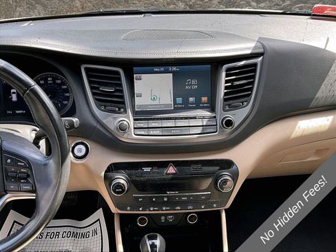 Used 2016 Hyundai Tucson Limited w/ Option Group 03 AWD/4WD image 6