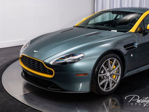Used 2015 Aston Martin V8 Vantage GT image 9