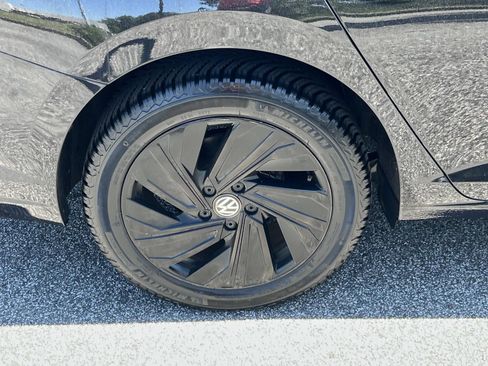 Used 2019 Volkswagen Jetta SEL Premium FWD image 17