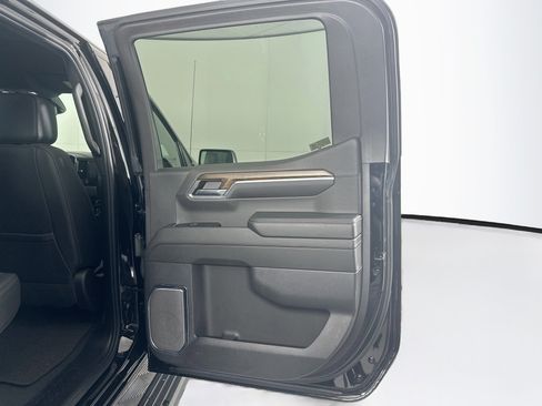 Used 2024 Chevrolet Silverado 1500 High Country w/ Midnight Edition AWD/4WD image 30