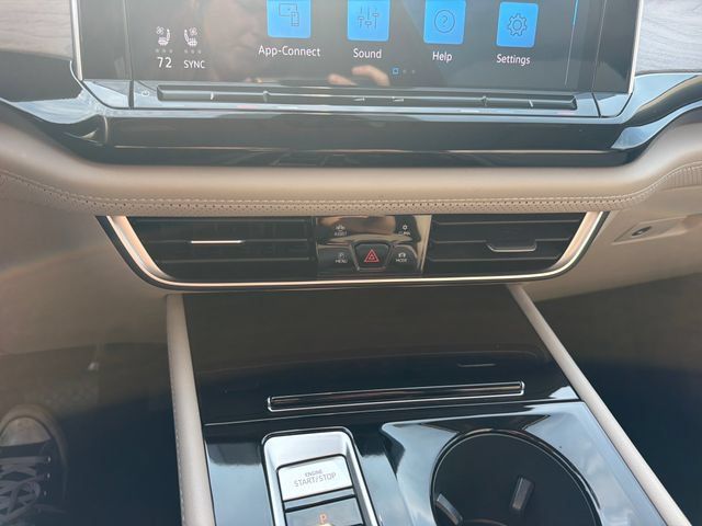 Certified 2024 Volkswagen Atlas SE w/ Panoramic Sunroof Package AWD/4WD image 20