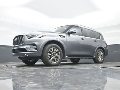 Used 2019 INFINITI QX80 Luxe w/ Proassist Package image 32